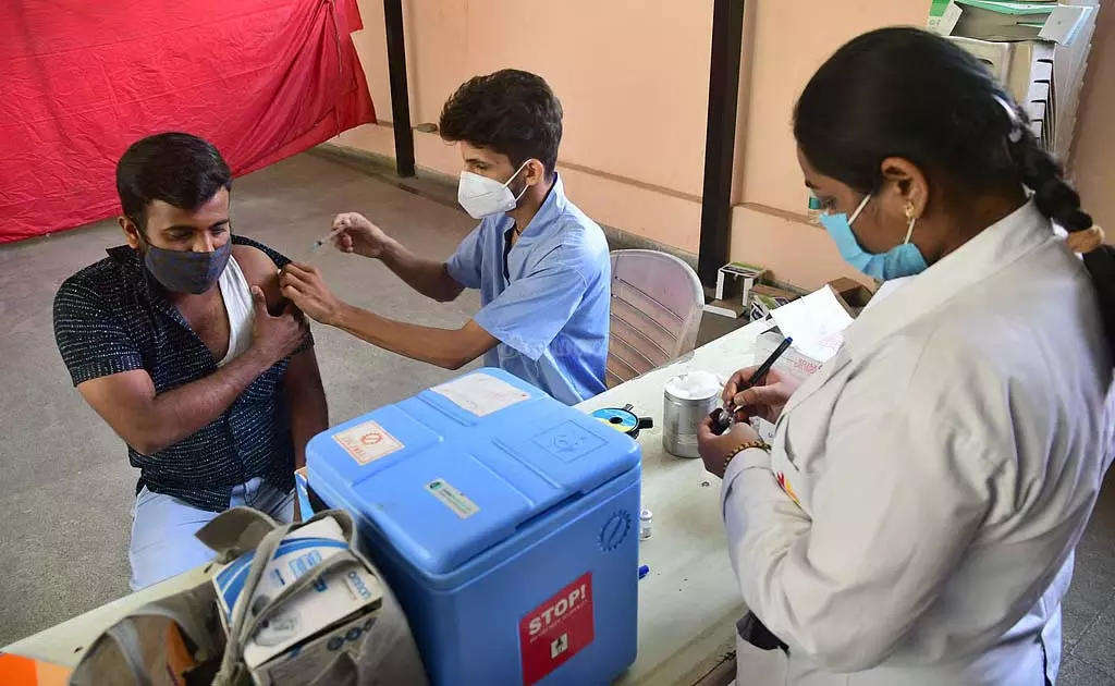 50 प्रतिशत बच्चे पाचन समस्याओं से पीड़ित: डॉक्टर टीकाकरण की सलाह दे रहे 50 प्रतिशत बच्चे पाचन समस्याओं से पीड़ित: डॉक्टर टीकाकरण की सलाह दे रहे