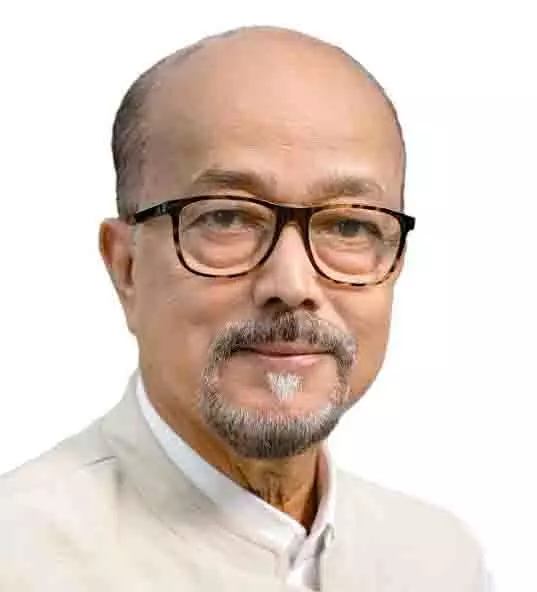 राज्यपाल डेका ने सक्ति जिले के टीबी मरीजों को दी 60 हजार रुपए की सहायता राज्यपाल डेका ने सक्ति जिले के टीबी मरीजों को दी 60 हजार रुपए की सहायता