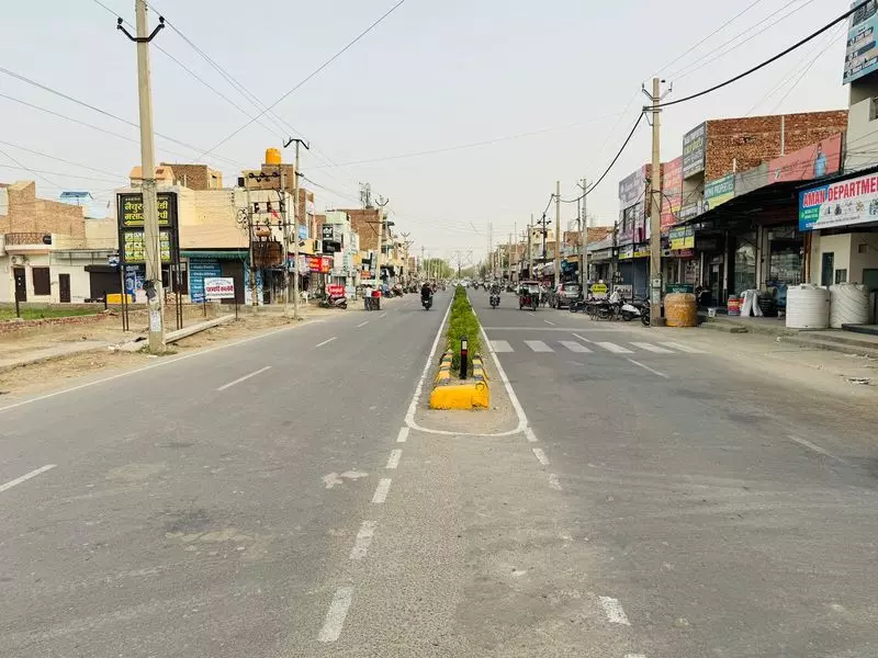 Sirsa में तापमान 46.4 डिग्री सेल्सियस पर उबल रहा है, राज्य में सबसे गर्म स्थान, लू का प्रकोप तेज Sirsa में तापमान 46.4 डिग्री सेल्सियस पर उबल रहा है, राज्य में सबसे गर्म स्थान, लू का प्रकोप तेज