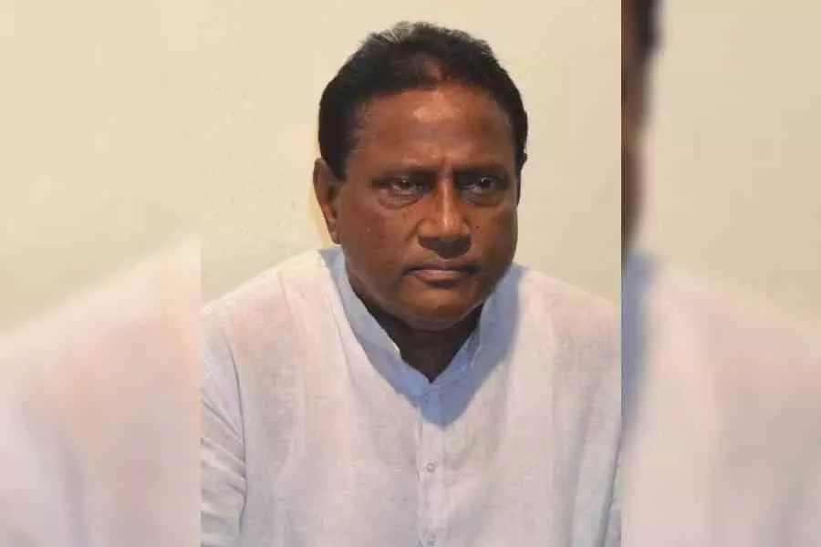 मालाकार को Trinamool कांग्रेस में प्रदेश उपाध्यक्ष का पद मिला मालाकार को Trinamool कांग्रेस में प्रदेश उपाध्यक्ष का पद मिला