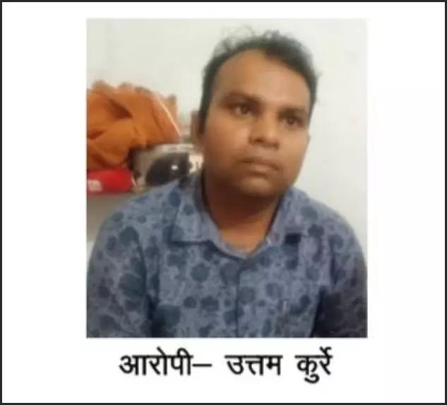 नाम सुधारने पटवारी ले रहा था 25 हजार रिश्वत, अरेस्ट नाम सुधारने पटवारी ले रहा था 25 हजार रिश्वत, अरेस्ट