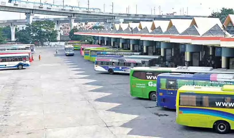 एआईडीएसओ ने TGSRTC द्वारा छात्र बस पास शुल्क में 50% वृद्धि की निंदा की एआईडीएसओ ने TGSRTC द्वारा छात्र बस पास शुल्क में 50% वृद्धि की निंदा की