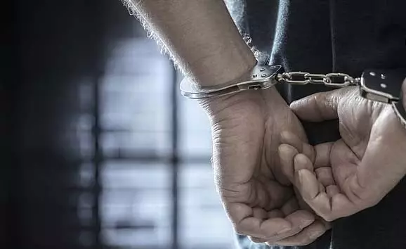 पति पर प्रेमिका की हत्या का आरोप, भगवानगोला में हंगामा पति पर प्रेमिका की हत्या का आरोप, भगवानगोला में हंगामा