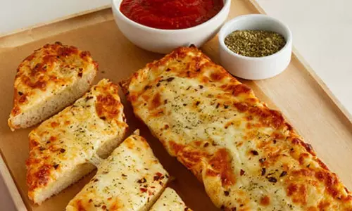 Cheese Garlic Bread: नाश्ते के लिए बेहतरीन विकल्प है ये डिश Cheese Garlic Bread: नाश्ते के लिए बेहतरीन विकल्प है ये डिश