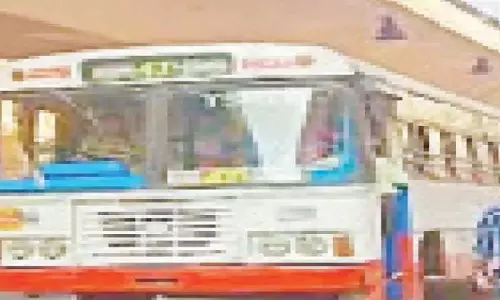TGSRTC ने बस पास का किराया 20 प्रतिशत बढ़ाया TGSRTC ने बस पास का किराया 20 प्रतिशत बढ़ाया