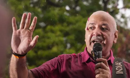 कक्षा निर्माण घोटाला: मनीष सिसोदिया एसीबी समन पर नहीं हुए पेश