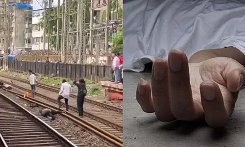 मुंब्रा ट्रेन हादसा: अत्यधिक भीड़, एसी लोकल और खतरनाक मोड़; क्यों यात्रियों की मौत हुई