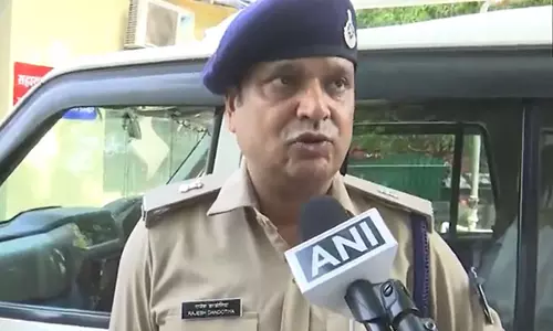 चार गिरफ्तार, ट्रांजिट रिमांड के बाद शिलांग ले जाया जाएगा: मेघालय हत्याकांड पर Police चार गिरफ्तार, ट्रांजिट रिमांड के बाद शिलांग ले जाया जाएगा: मेघालय हत्याकांड पर Police