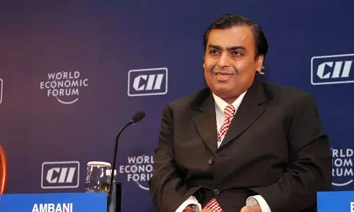 अंबानी ने अपने विद्यालय आईसीटी को 151 करोड़ रुपये दान किये अंबानी ने अपने विद्यालय आईसीटी को 151 करोड़ रुपये दान किये