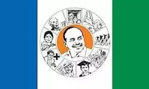 YSRCP ने पत्रकार की गिरफ्तारी की निंदा की