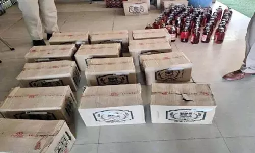 Chamba: गुप्त सूचना पर पुलिस की कार्रवाई, बार से अवैध शराब की खेप जब्त