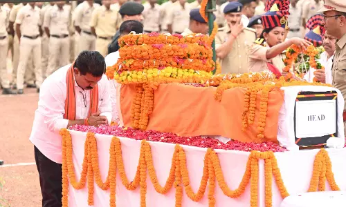 बहादुर अफसर थे ASP आकाश : गृहमंत्री विजय शर्मा