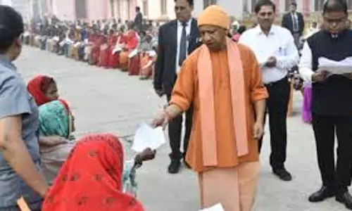 Bareilly: शिकायतों का निस्तारण फर्जी तरीके से करने का मामला सामने आया