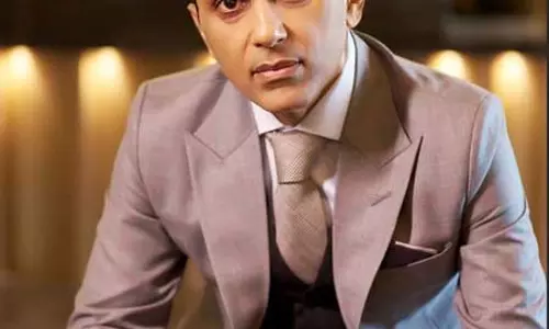 ‘रीमेक’ फिल्मों पर आनंद पंडित ने जताई चिंता, बॉलीवुड से की खास अपील ‘रीमेक’ फिल्मों पर आनंद पंडित ने जताई चिंता, बॉलीवुड से की खास अपील