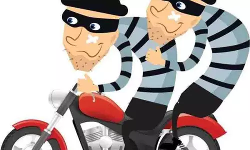 Adampur में दो दिन में लूट की दो घटनाएं सामने आईं
