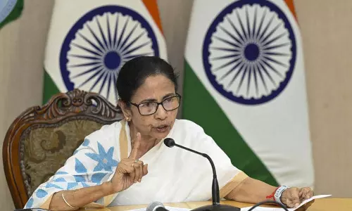 OBC का दर्जा तय करने के लिए पिछड़ापन ही एकमात्र मानदंड, धर्म नहीं: ममता बनर्जी OBC का दर्जा तय करने के लिए पिछड़ापन ही एकमात्र मानदंड, धर्म नहीं: ममता बनर्जी