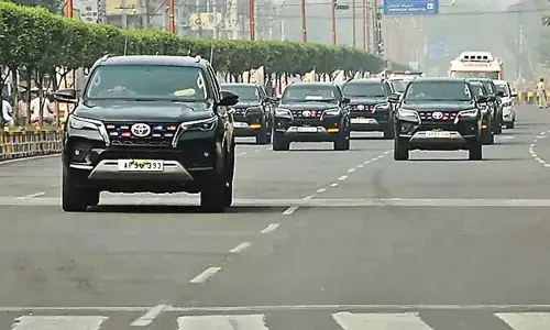 Andhra : सीएम चंद्रबाबू के काफिले के मार्ग पर विशेष कैमरे