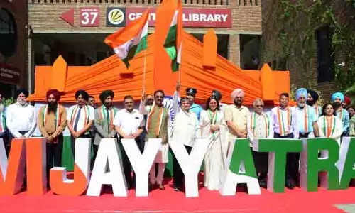 राज्यपाल ने LPU सम्मेलन में परिवर्तनकारी शिक्षक प्रशिक्षण की वकालत की राज्यपाल ने LPU सम्मेलन में परिवर्तनकारी शिक्षक प्रशिक्षण की वकालत की