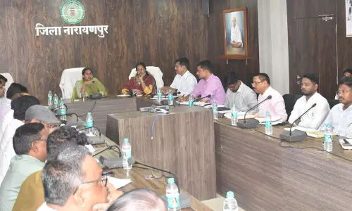 कलेक्टर ने किया नियद नेल्लानार के योजनाओं की विभागवार समीक्षा कलेक्टर ने किया नियद नेल्लानार के योजनाओं की विभागवार समीक्षा