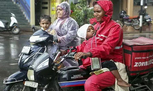 भोजन वितरण कर्मचारियों के लिए एसी शौचालय: चेन्नई निगम