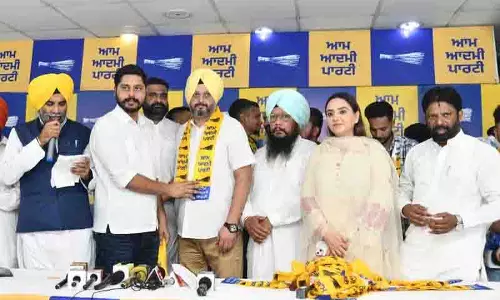Ludhiana: आप को मिली बड़ी सफलता, कई लोग पार्टी में शामिल