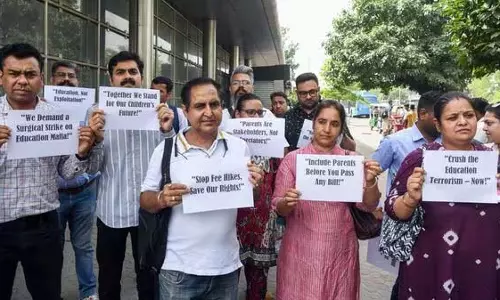 Delhi कैबिनेट ने स्कूल फीस को विनियमित करने के लिए अध्यादेश को मंजूरी दी Delhi कैबिनेट ने स्कूल फीस को विनियमित करने के लिए अध्यादेश को मंजूरी दी
