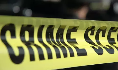 स्कूल में अचानक हुई गोलीबारी में 5 लोगों की मौत स्कूल में अचानक हुई गोलीबारी में 5 लोगों की मौत