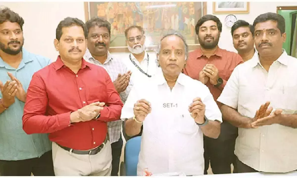 Andhra: एसवीयू ने AP PGCET-2025 प्रवेश परीक्षा शुरू की Andhra: एसवीयू ने AP PGCET-2025 प्रवेश परीक्षा शुरू की