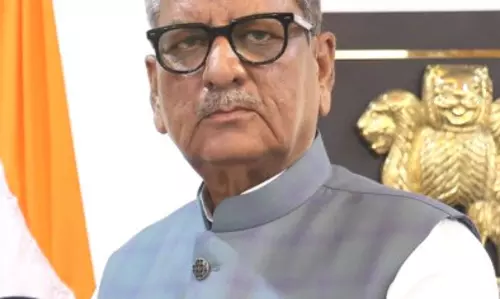 राज्यपाल ने गोले सरकार को दूसरे कार्यकाल का एक वर्ष पूरा होने पर बधाई दी राज्यपाल ने गोले सरकार को दूसरे कार्यकाल का एक वर्ष पूरा होने पर बधाई दी