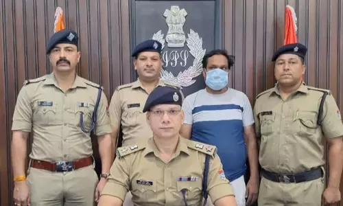 Rudrapur: करोड़ों की ठगी करने वाला ‘मायावी बाबा’ पुलिस के जाल में फंसा Rudrapur: करोड़ों की ठगी करने वाला ‘मायावी बाबा’ पुलिस के जाल में फंसा