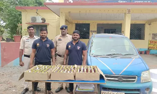 Raipur Breaking: अवैध शराब तस्करी करने वाले दो तस्कर गिरफ्तार