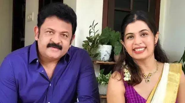 Kerala: महिला कर्मचारियों की शिकायत; कृष्णकुमार और बेटी ने अग्रिम जमानत याचिका दायर की Kerala: महिला कर्मचारियों की शिकायत; कृष्णकुमार और बेटी ने अग्रिम जमानत याचिका दायर की
