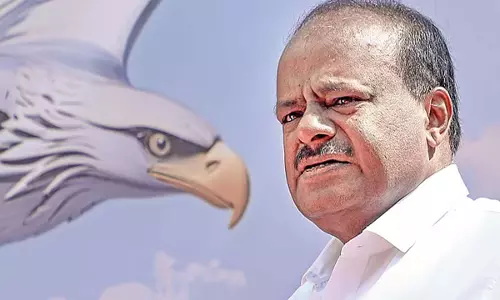 क्या आप कर्नाटक के मुख्यमंत्री हैं या सिर्फ विधान सौध के मुख्यमंत्री हैं: एचडीके क्या आप कर्नाटक के मुख्यमंत्री हैं या सिर्फ विधान सौध के मुख्यमंत्री हैं: एचडीके