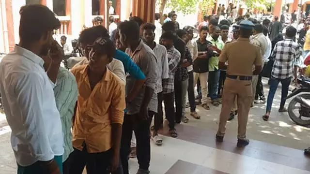 कनियामूर स्कूल हिंसा मामला: 92 लोग अदालत में पेश हुए कनियामूर स्कूल हिंसा मामला: 92 लोग अदालत में पेश हुए