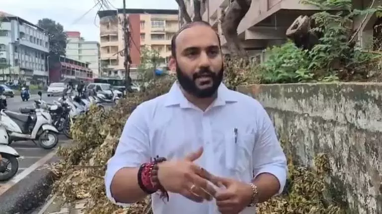 Goa कार्यकर्ता ने सुरक्षा खतरों की अनदेखी करने के लिए मडगांव नगर पालिका की आलोचना की Goa कार्यकर्ता ने सुरक्षा खतरों की अनदेखी करने के लिए मडगांव नगर पालिका की आलोचना की