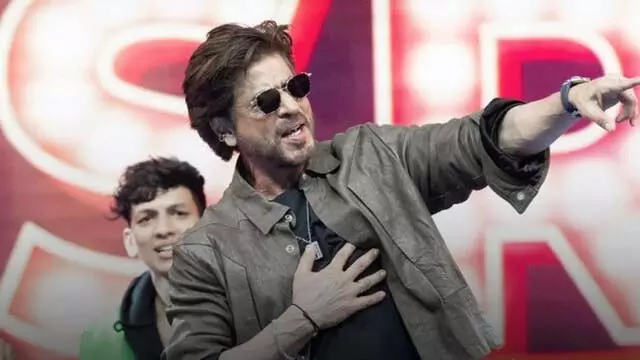 शाहरुख़ ख़ान की अगली फिल्म: क्या पुष्पा के निर्माता होंगे निर्माता ? शाहरुख़ ख़ान की अगली फिल्म: क्या पुष्पा के निर्माता होंगे निर्माता ?