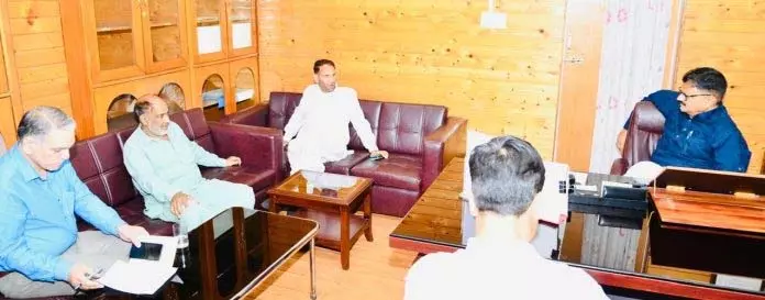MLA और प्रतिनिधिमंडल ने जावेद राणा से मुलाकात की MLA और प्रतिनिधिमंडल ने जावेद राणा से मुलाकात की