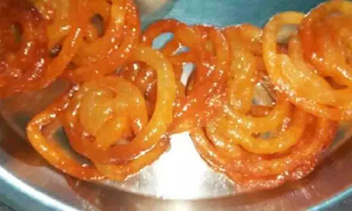 Recipe: सूजी की जलेबी के स्वाद में हर कोई हो जाएगा मग्न Recipe: सूजी की जलेबी के स्वाद में हर कोई हो जाएगा मग्न