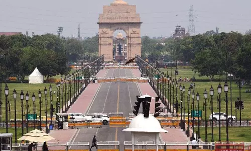 Delhi राजधानी में मौसम का सबसे गर्म दिन 43.8°C दर्ज किया गया