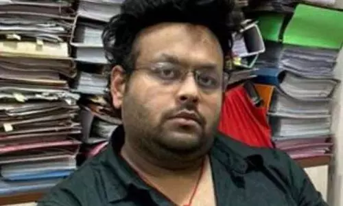 बोगस फर्म बनाकर टैक्स चोरी, व्यापारी गिरफ्तार बोगस फर्म बनाकर टैक्स चोरी, व्यापारी गिरफ्तार