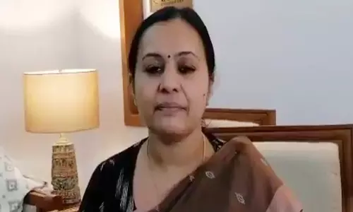Kerala Health Minister ने मामलों में वृद्धि के कारण विशेष देखभाल की वकालत की Kerala Health Minister ने मामलों में वृद्धि के कारण विशेष देखभाल की वकालत की