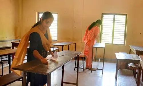 तमिलनाडु सरकार को स्कूलों में चलाए जा रहे प्रशिक्षण केंद्रों पर प्रतिबंध लगाने की सिफारिश