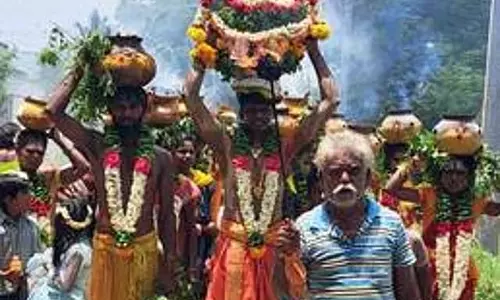 Tamil Nadu : गंगैअम्मन कूलवर्तल महोत्सव Tamil Nadu : गंगैअम्मन कूलवर्तल महोत्सव