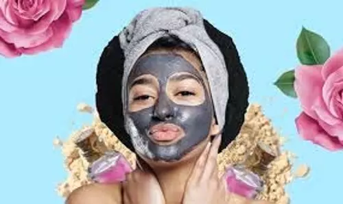 Skin Care: किचन में पड़ी इस एक चीज से घर पर बनाएं चारकोल मास्क, चमक उठेगा चेहरा Skin Care: किचन में पड़ी इस एक चीज से घर पर बनाएं चारकोल मास्क, चमक उठेगा चेहरा