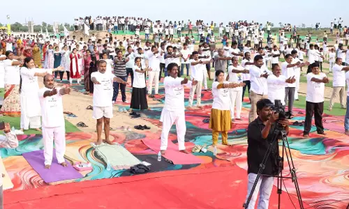 अंतर्राष्ट्रीय योग दिवस के लिए पंजीकरण में Telangana दूसरे स्थान पर अंतर्राष्ट्रीय योग दिवस के लिए पंजीकरण में Telangana दूसरे स्थान पर
