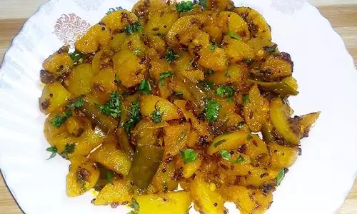 Recipe: आंवले के अचार या जैम की जगह लें सब्जी का मजा, ये हेल्दी और टेस्टी डिश बनाना भी बेहद आसान है Recipe: आंवले के अचार या जैम की जगह लें सब्जी का मजा, ये हेल्दी और टेस्टी डिश बनाना भी बेहद आसान है