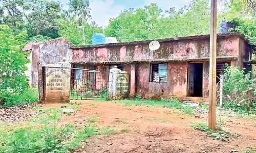 Odisha : सरकारी कर्मचारियों के छात्रावासों की स्थिति