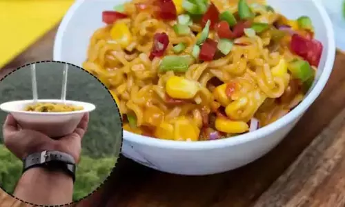 पहाड़ी ट्विस्ट के साथ मसालेदार मैगी : स्वाद का नया अनुभव पहाड़ी ट्विस्ट के साथ मसालेदार मैगी : स्वाद का नया अनुभव