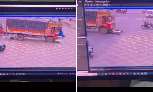 Pune : गंगाधाम चौक पर ट्रक ने स्कूटी को टक्कर मारी, महिला की मौत, पुरुष घायल