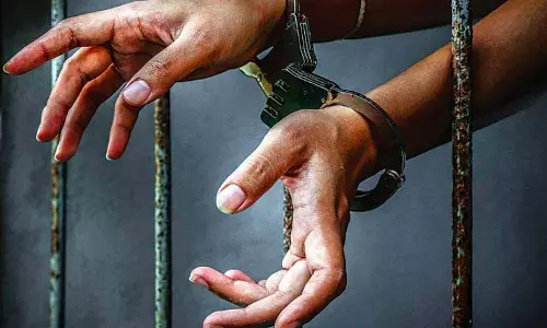 पोक्सो कोर्ट का सख्त फैसला, नाबालिग से हैवानियत पर मौत की सजा पोक्सो कोर्ट का सख्त फैसला, नाबालिग से हैवानियत पर मौत की सजा